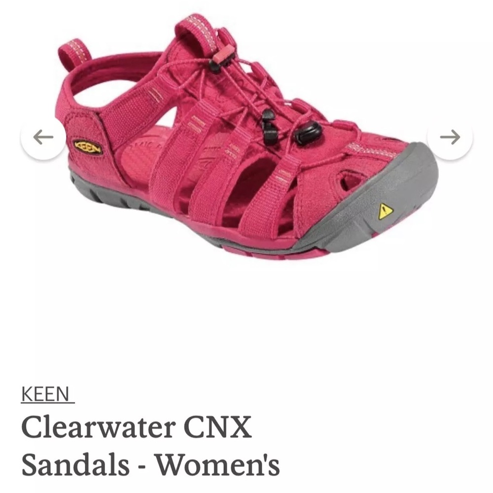 Keen Clearwater CNX Sandals-Women’s Size 6 Barberry/Hot Coral